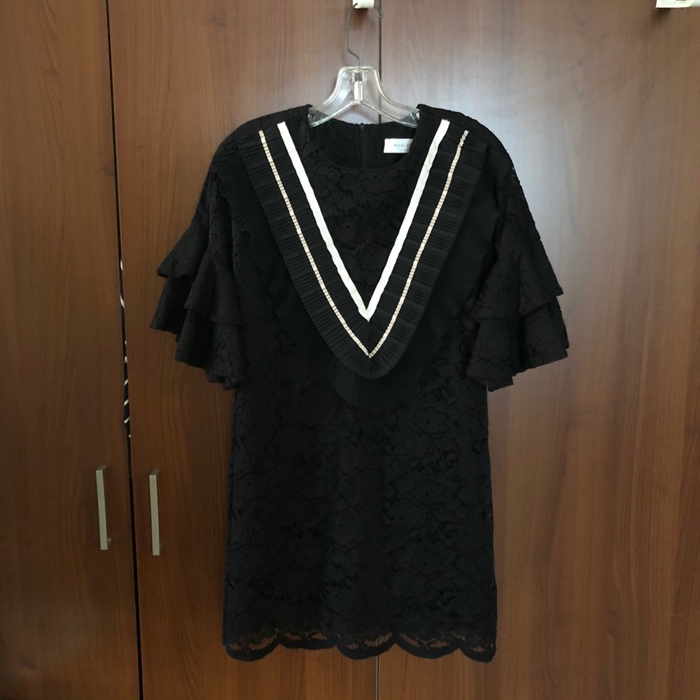Lace Dress w/ Ruffle Sleeves